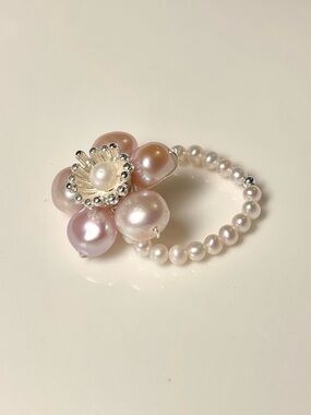 Freshwater Pearl Beaded Flower Ring - White & Pink